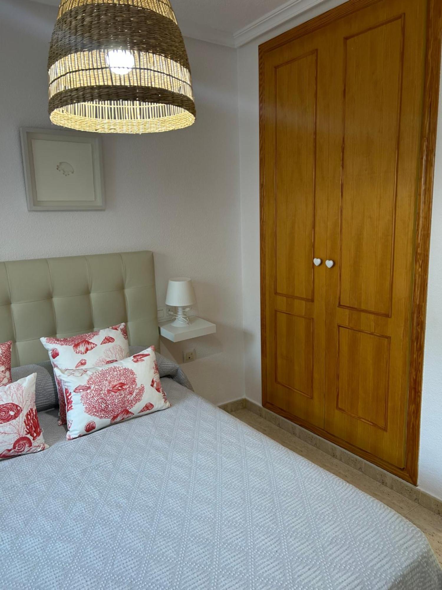 Acogedor Apartamento En La Playa Vera Ngoại thất bức ảnh